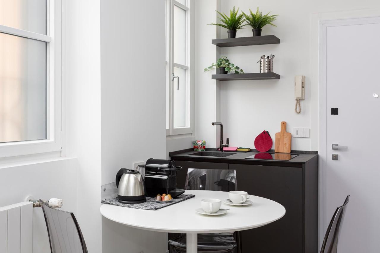 Nest For 2 In Milan Fashion District Via S Cecilia Apartment Exterior photo